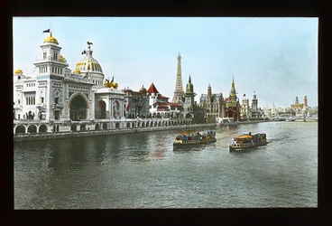 Ekspozycja Paryska: Quai des Nations, Pawilon Osmański i Pawilon Stanów Zjednoczonych, 1900 (zjeżdżalnia z latarnią)